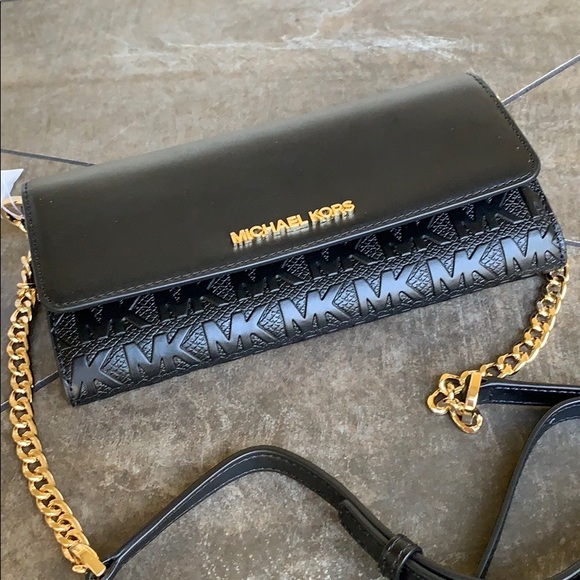 MICHAEL KORS JET SET ITEM LG WALLET ON A CHAIN - Picture 14 of 16